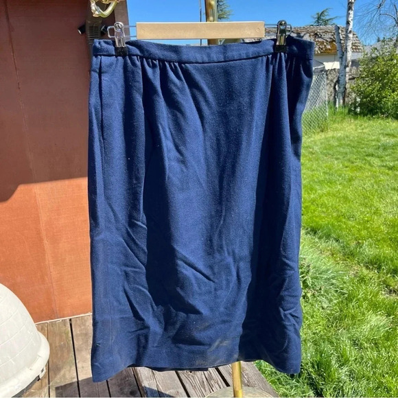 PENDLETON ~ Navy Blue Virgin Wool Midi Skirt - Picture 2 of 10